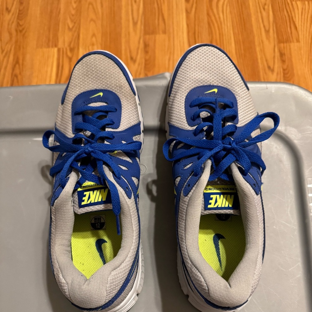 NIKE MENS Revolution 2   SIZE 12 Blue and Gray Sneakers  Like New - Picture 5 of 8